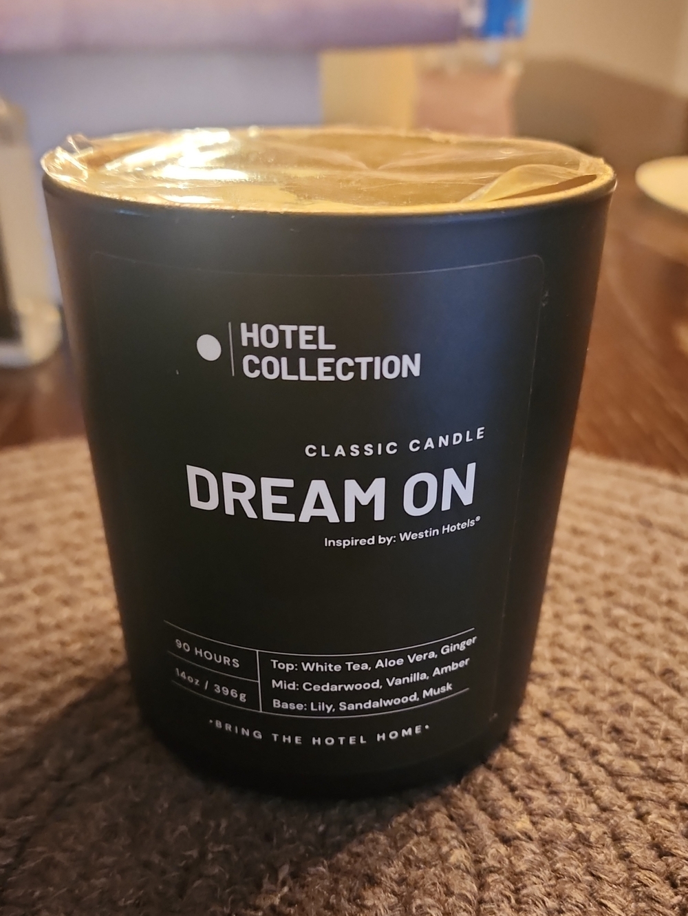 NWOT Hotel Collection "Dream On" Classic Candle